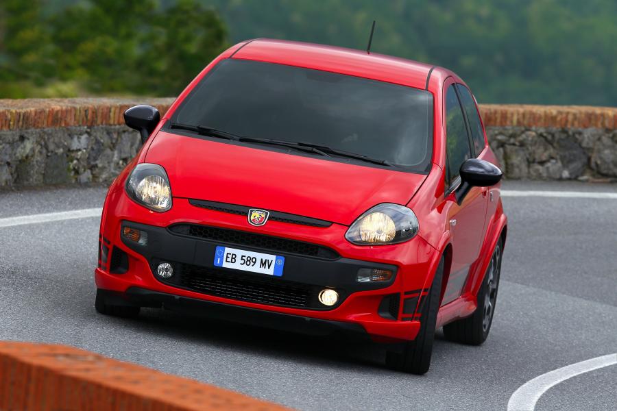  Abarth Punto Evo (199) 2010 года  (фото 39 из 57)